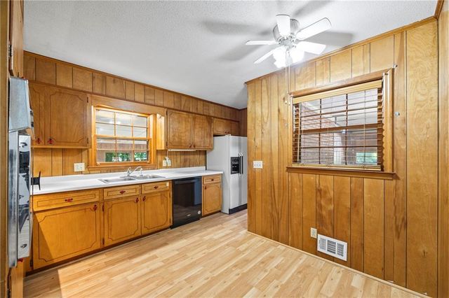 200 Kings Road, Athens, GA 30606
