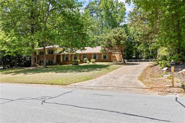 200 Kings Road, Athens, GA 30606