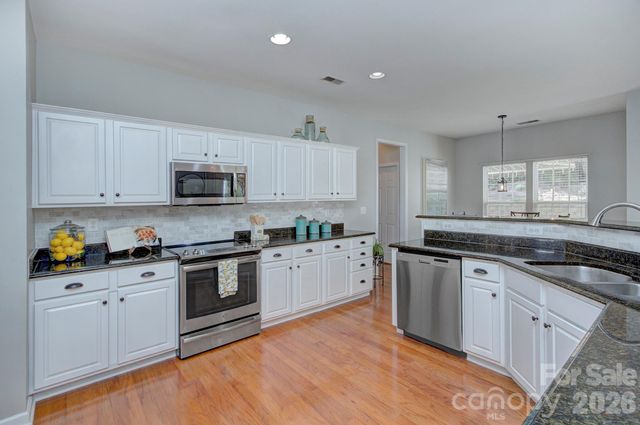 528 Saint George Road, Fort Mill, SC 29708