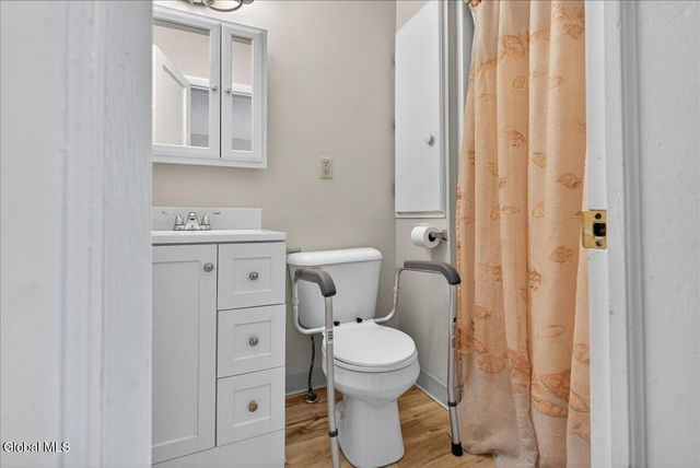 220 Saratoga Avenue, Mechanicville, NY 12118