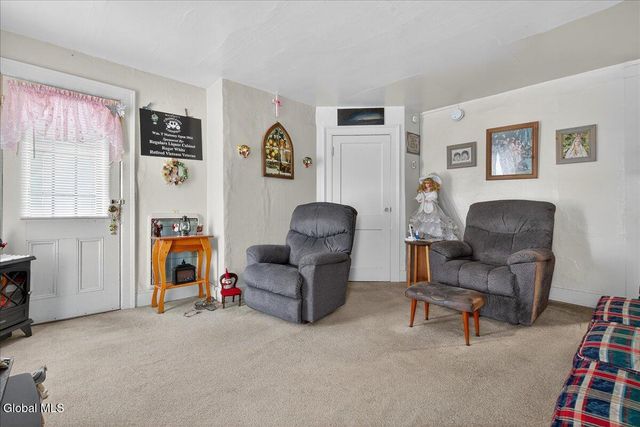 220 Saratoga Avenue, Mechanicville, NY 12118