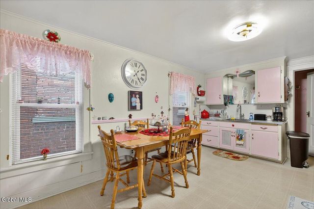 220 Saratoga Avenue, Mechanicville, NY 12118