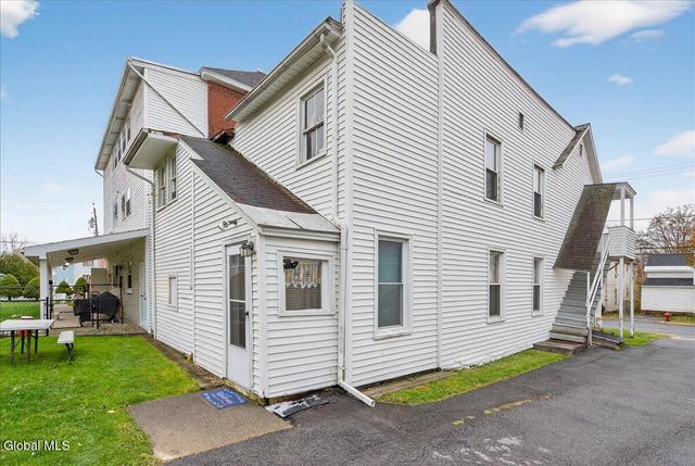 220 Saratoga Avenue, Mechanicville, NY 12118