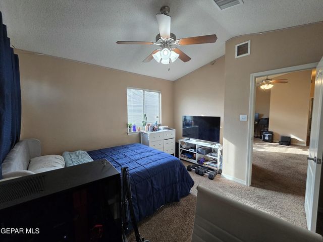 1553 LUZ DE SOL Drive, El Paso, TX 79912