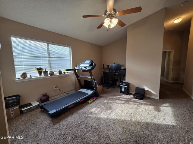 1553 LUZ DE SOL Drive, El Paso, TX 79912