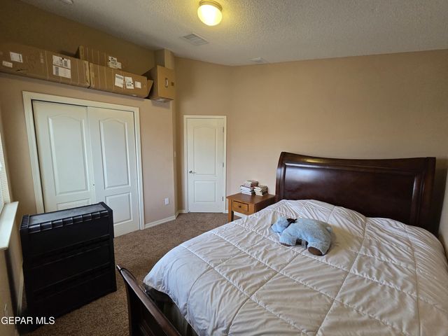 1553 LUZ DE SOL Drive, El Paso, TX 79912