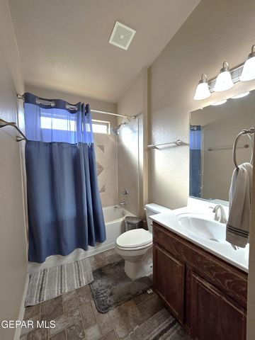 1553 LUZ DE SOL Drive, El Paso, TX 79912