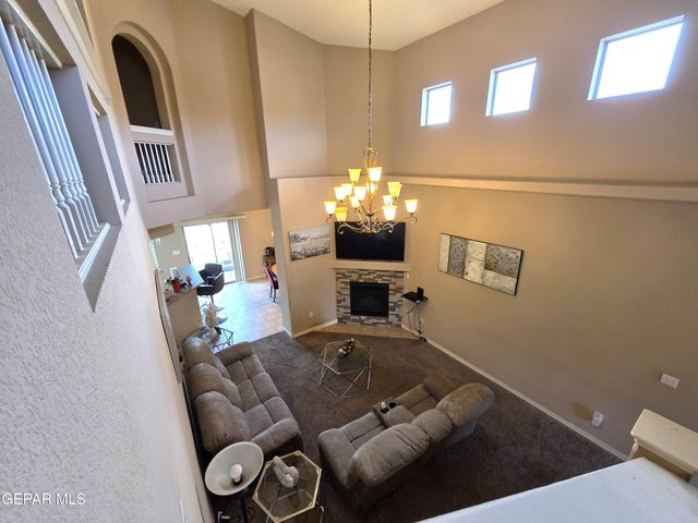 1553 LUZ DE SOL Drive, El Paso, TX 79912