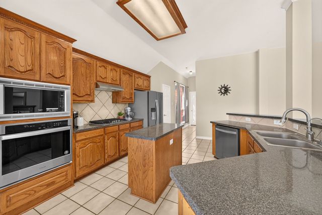 9150 Bastille Way, Frisco, TX 75033