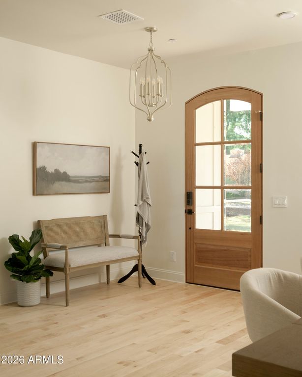 32 W LINGER Lane, Phoenix, AZ 85021 — photo 4