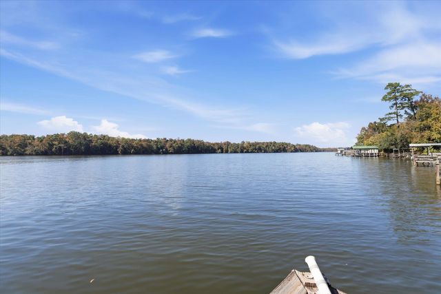 414 THARPE Circle, Quincy, FL 32351