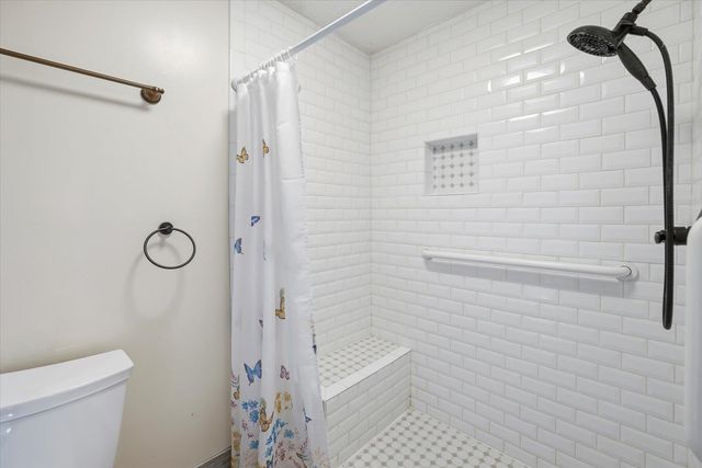 414 THARPE Circle, Quincy, FL 32351