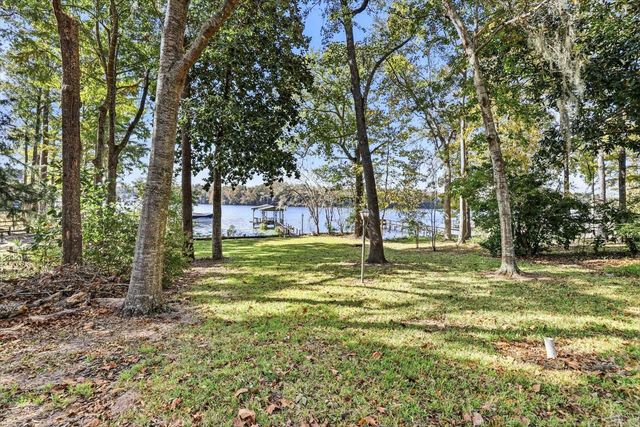 414 THARPE Circle, Quincy, FL 32351