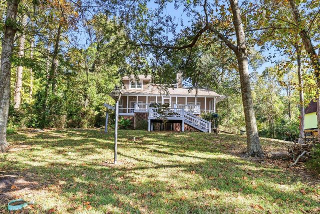 414 THARPE Circle, Quincy, FL 32351