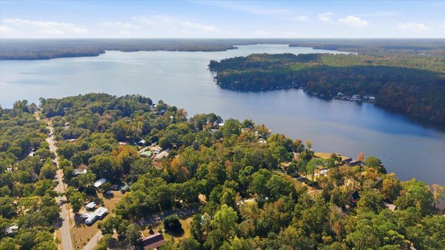 414 THARPE Circle, Quincy, FL 32351