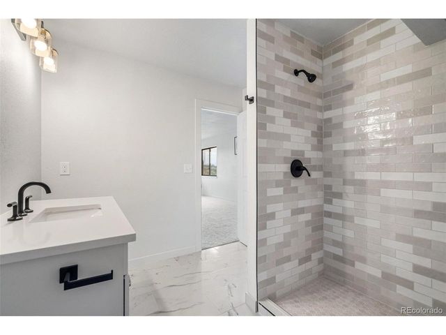 14502 E Walsh Pl, Aurora, CO 80012