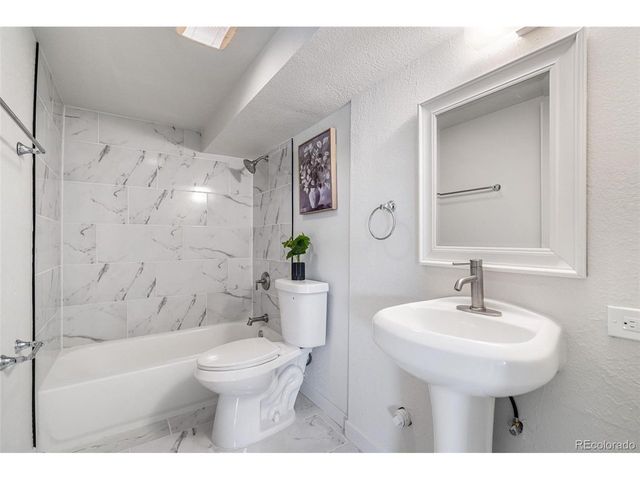 14502 E Walsh Pl, Aurora, CO 80012