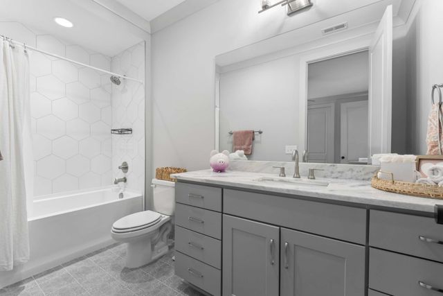 6368B Alamo Pl, Nashville, TN 37209