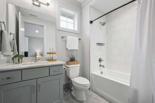 6368B Alamo Pl, Nashville, TN 37209