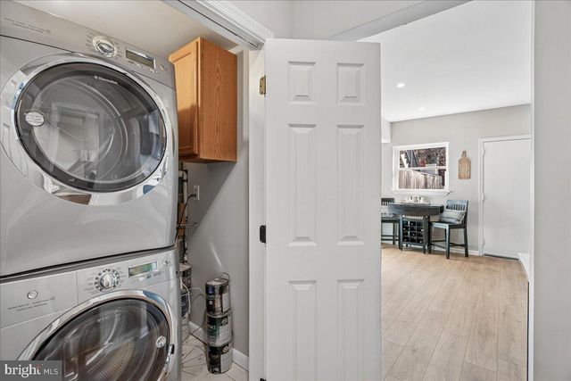 817 4TH ST NE, Washington, DC 20002