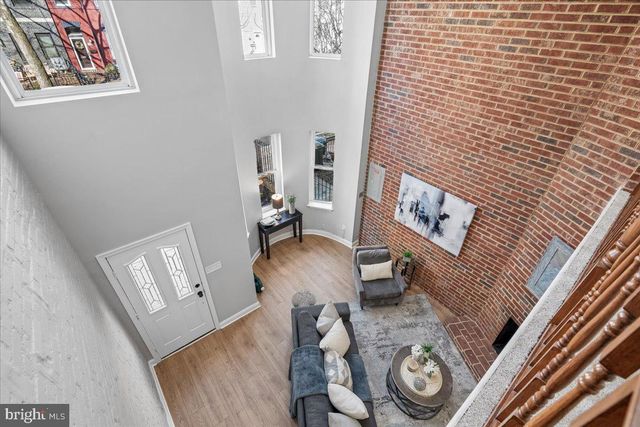 817 4TH ST NE, Washington, DC 20002