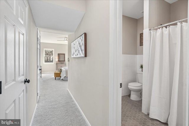 817 4TH ST NE, Washington, DC 20002