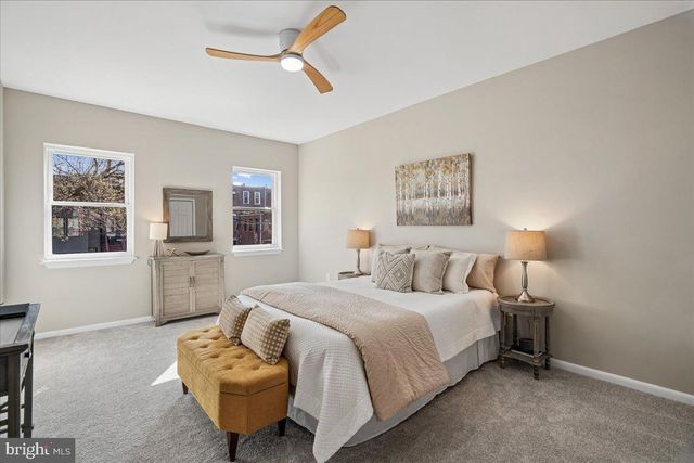 817 4TH ST NE, Washington, DC 20002