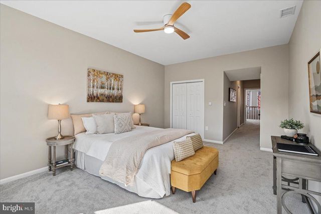 817 4TH ST NE, Washington, DC 20002