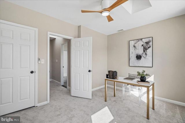 817 4TH ST NE, Washington, DC 20002