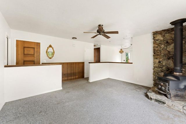 12101 Pye Ln, Auburn, CA 95602