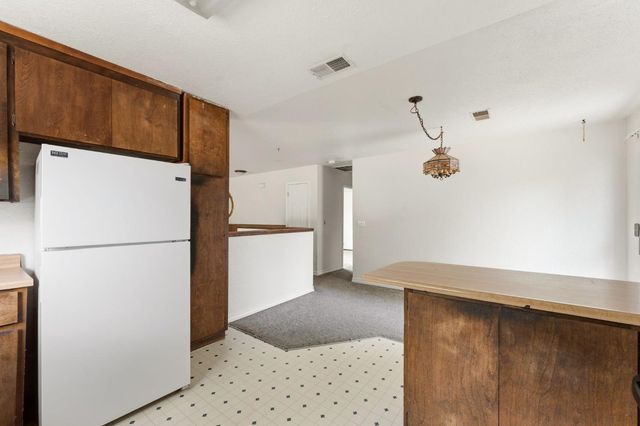 12101 Pye Ln, Auburn, CA 95602
