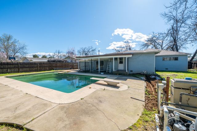 2340 Wilsey Drive, Redding, CA 96001