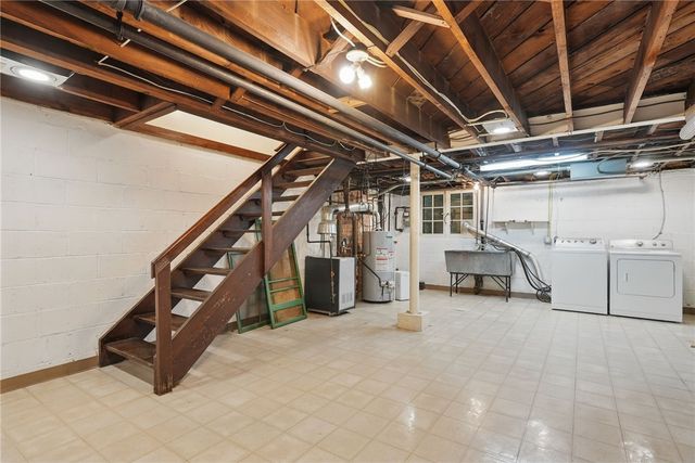 446 Olympia Road, Mt Washington, PA 15211