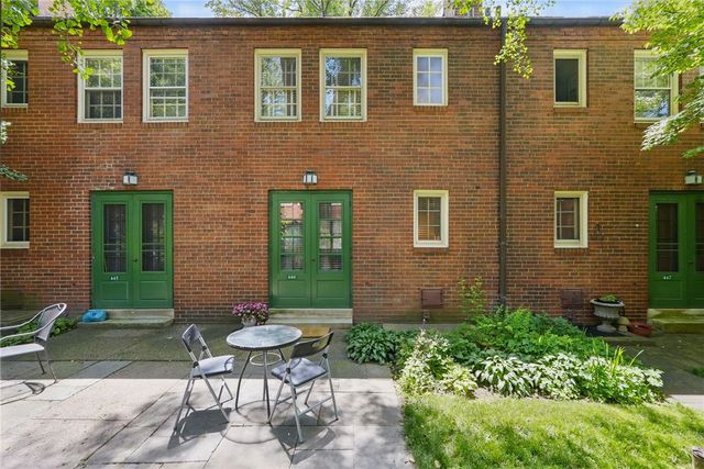 446 Olympia Road, Mt Washington, PA 15211