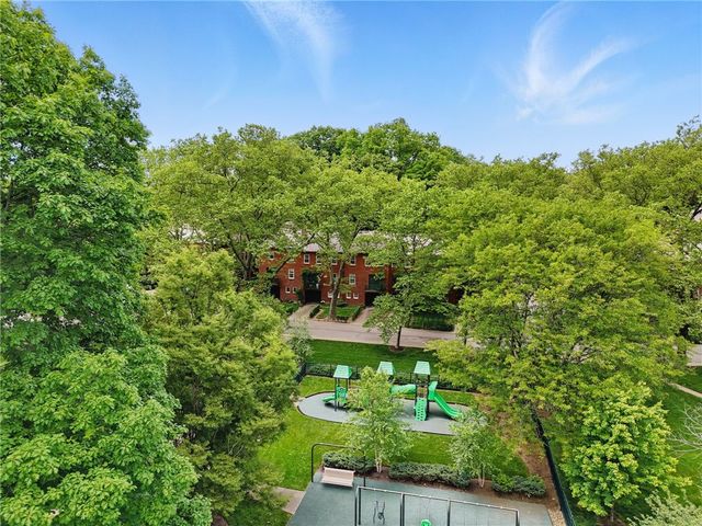 446 Olympia Road, Mt Washington, PA 15211