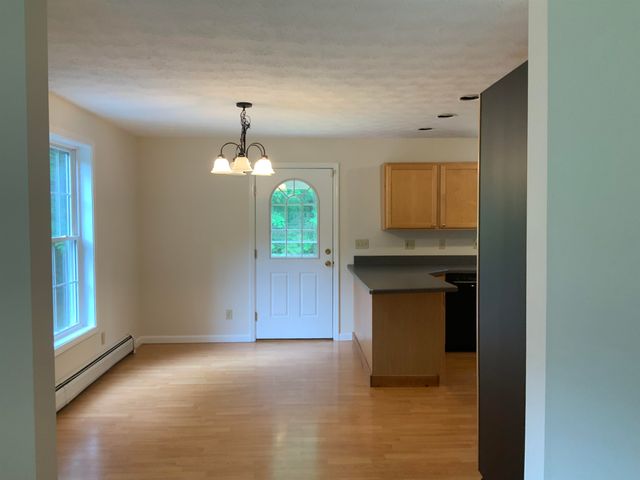 448 Bee Hole Road, Loudon, NH 03307