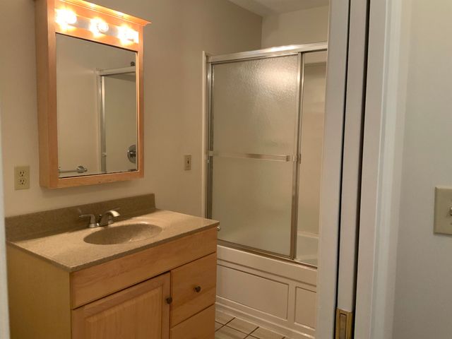 448 Bee Hole Road, Loudon, NH 03307