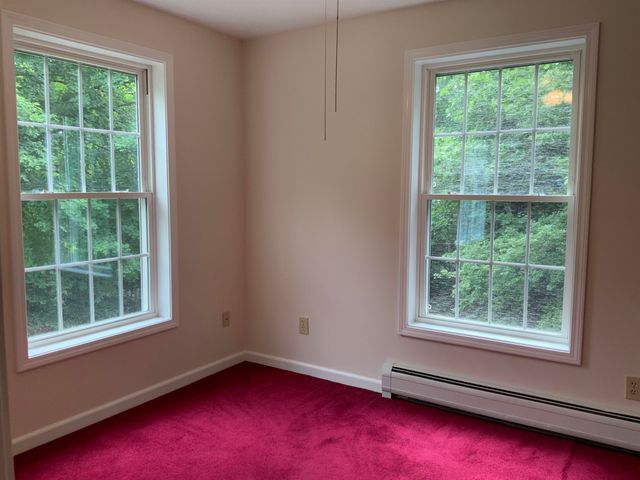 448 Bee Hole Road, Loudon, NH 03307