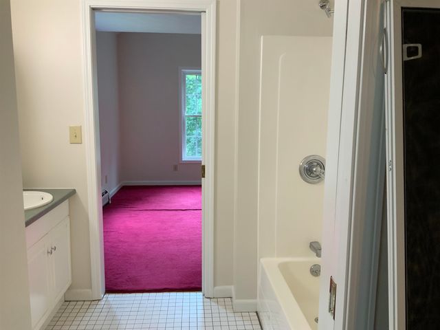 448 Bee Hole Road, Loudon, NH 03307