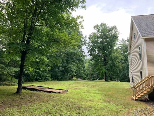 448 Bee Hole Road, Loudon, NH 03307
