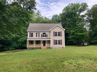 448 Bee Hole Road, Loudon, NH 03307