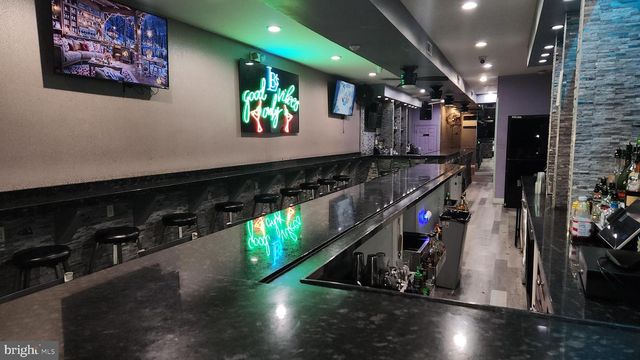 5452 N 5TH ST, Philadelphia, PA 19120