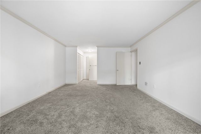 1500 COCHRAN ROAD 900, Scott Twp, PA 15243