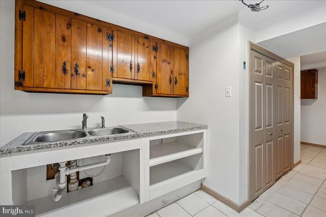 10909 FLEETWOOD DR, Beltsville, MD 20705
