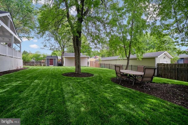 10909 FLEETWOOD DR, Beltsville, MD 20705