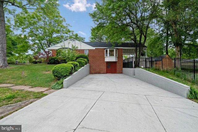 10909 FLEETWOOD DR, Beltsville, MD 20705