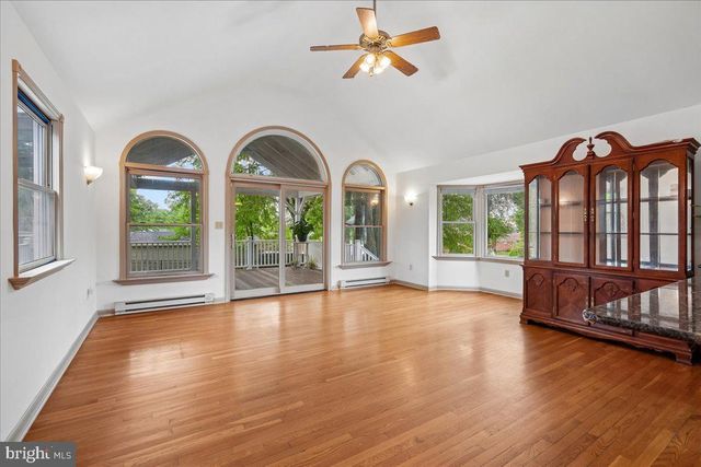10909 FLEETWOOD DR, Beltsville, MD 20705