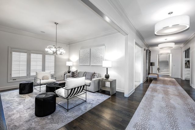 14 Sologne Circle, Little Rock, AR 72223