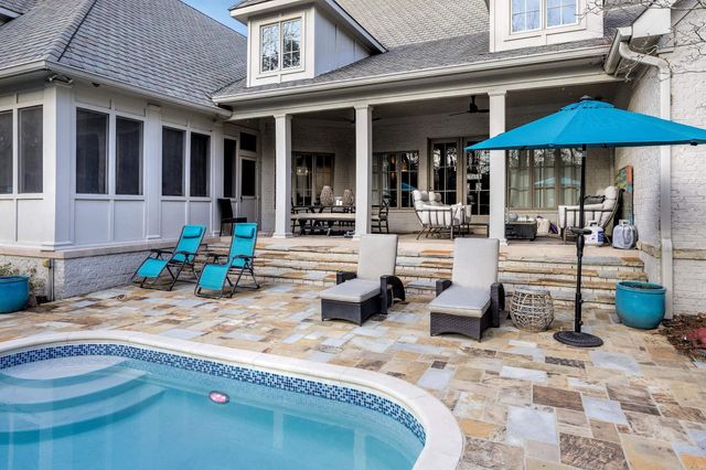 14 Sologne Circle, Little Rock, AR 72223