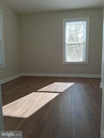 115 E 2ND ST, Moorestown, NJ 08057